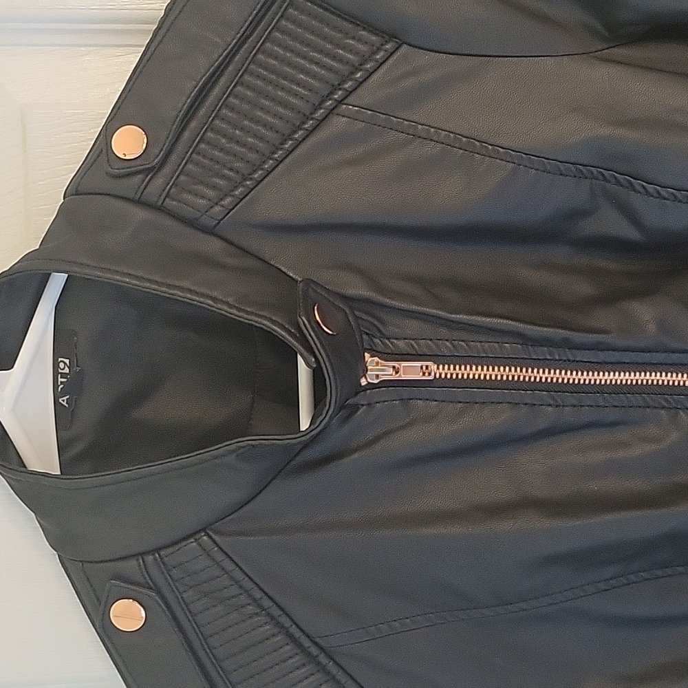 Apt 9 jacket - Picture 2 of 7